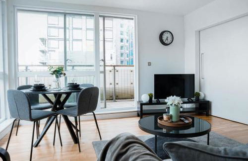 Chic 2BR City Centre Balcony Near Victoria St - Foto 14