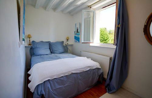 Maison charmante avec jacuzzi et cours d'eau - Foto 14