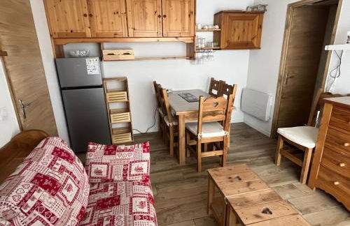 Le JETAY 39 App 6 personnes aux MENUIRES - Foto 2