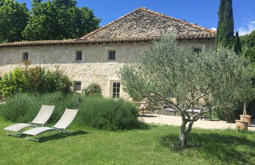 Maison de Charme dans Domaine 17ème - Foto 4