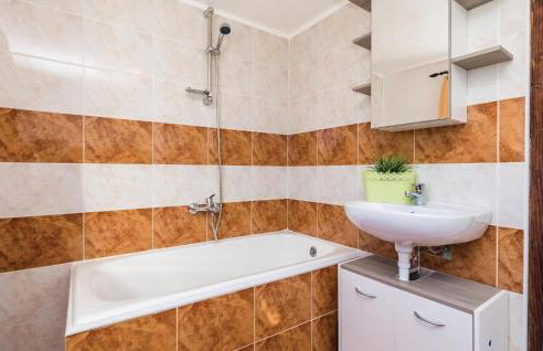 2 Bedroom Nice Home In Fuzine - Foto 28