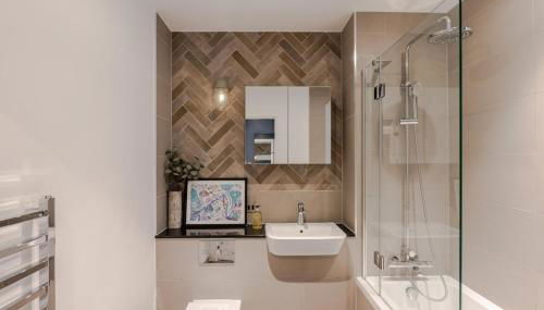 Vibrant Top Floor Apartment Hackney Wick - Foto 4