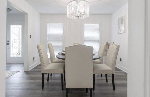 Big Modern Family Home On 1 Acre Land w Firepit & Grill - Foto 36