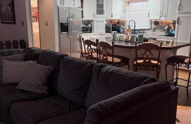 Home Away from Home - Foto 13