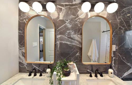 The Creative Experience 3 bedroom Residential Home - Photo 7