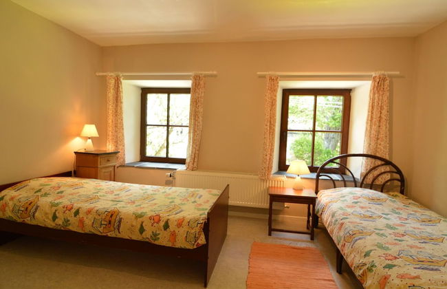 Family Villa in Ferrieres - Photo 3