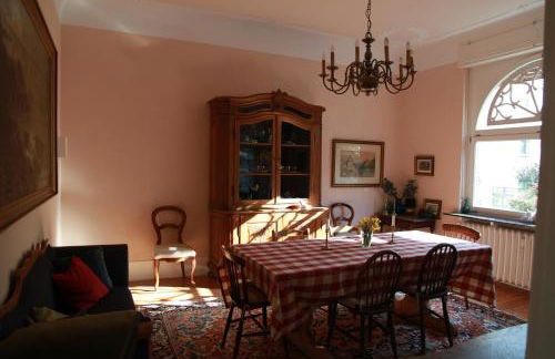 Rosie's Place: Furnished Apartment with Style - Foto 13