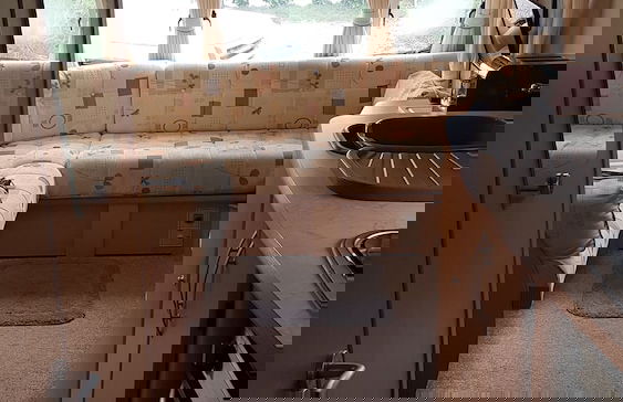 Lovely Caravan Near Notts and Newark - Foto 5