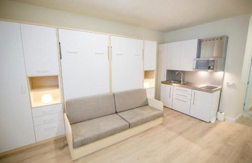 Apartamentos Plaza de Santiago - Estudios Turisticos - 1 LLAVE - Foto 40