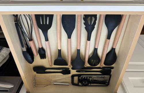 Spacious 3-Floor Downtown Retreat - Prime Location - Foto 47