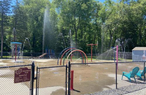 Serene Campground Getaway - Foto 39