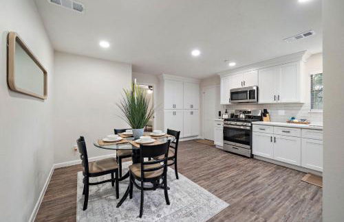 Peaceful Abode in Convenient Baytown Location - Foto 26