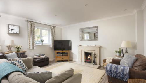 September Sea - Photo 2