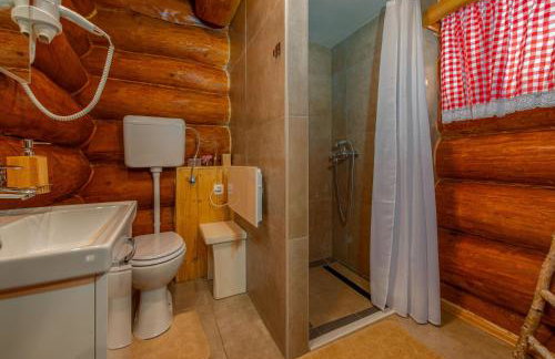 Luxury Family Lodge - Pool, Spa & Tennis Paradise - Photo 24