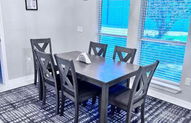 Tranquil 1,5 Acre Retreat with Modern Comfort - Foto 11