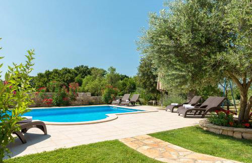 Beautiful villa Natura with pool in Labin - Foto 7