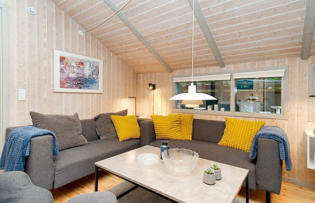 8 Person Holiday Home in Melby-by Traum - Foto 10