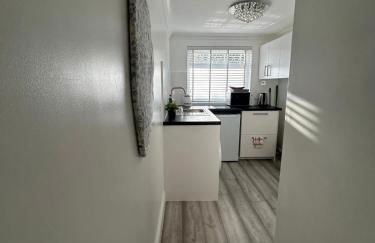 Sariyu space studio flat with own bathroom and Kichen - Foto 6