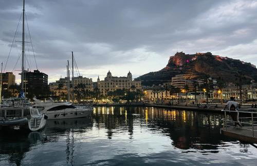 Moderno Piso Céntrico y Equipado - Foto 20