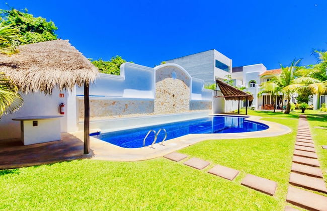 Room-superior Basic Room With Swimming P - Foto 12