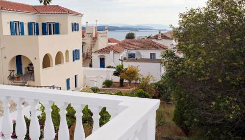 Arourahomes Spetses Town Suites - Foto 5