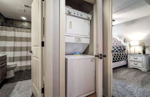 Amazing Locale 2KingBR 1BTH - Photo 28