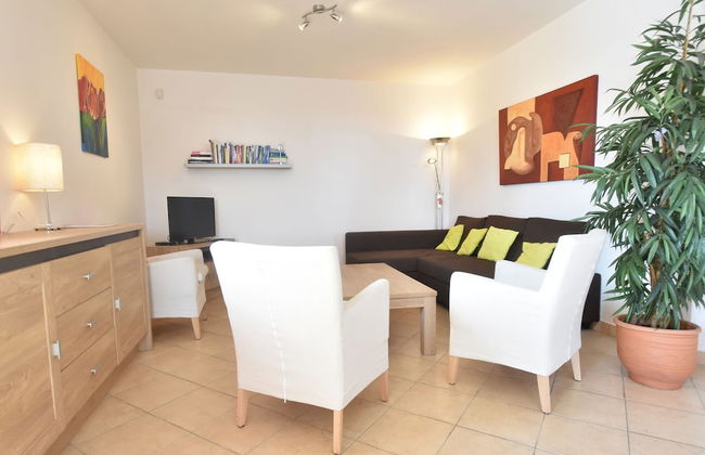 Villa by Lake & Slopes - Photo 15