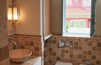 Beautiful home with private pool - Foto 12