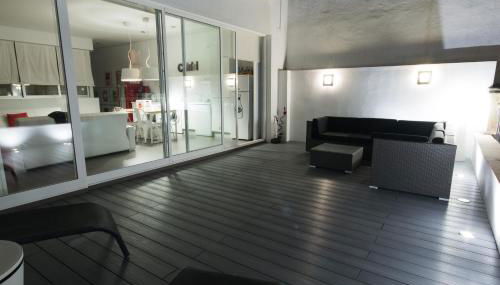 Beach & Urban Attic - Photo 3