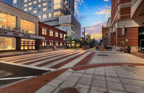 The Monroe Elegant 2BR2BA Downtown Stamford - Foto 20