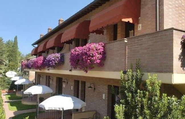 Holiday-Home with pool in San Gimignano - Photo 1