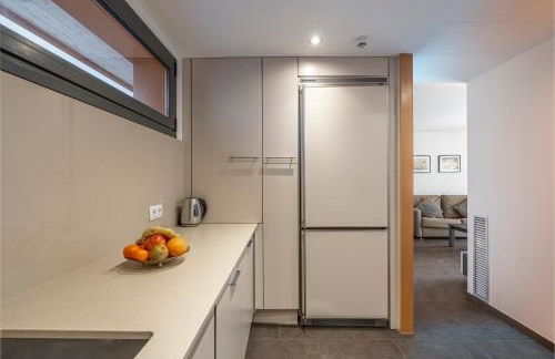 Apartamento con gran terraza delante del mar - Photo 12