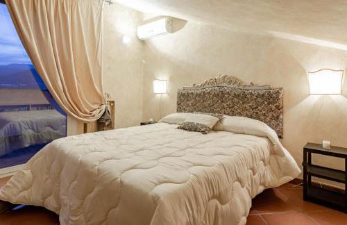 H11 [Villa Conchiglia] Piscina - Garage - Foto 31