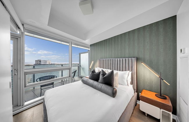 The Harbour Toronto - Photo 28