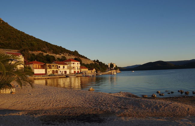 Spacious and Modern Apartment on the Beach in Klek - Foto 21