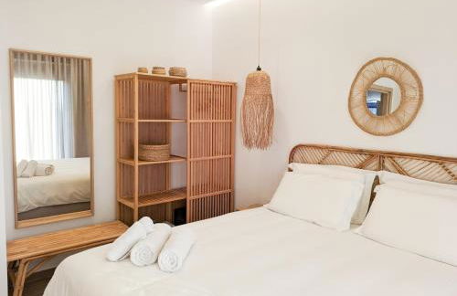 Aphrodite Luxury Suites, Private Heated Pool & Jacuzzi -Romantic Escape for Couples - Photo 22