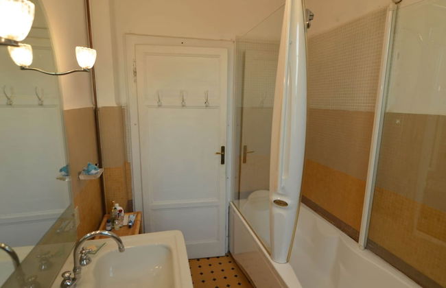 Elegant Holiday Home in Faenza With Garden and Pool - Photo 48