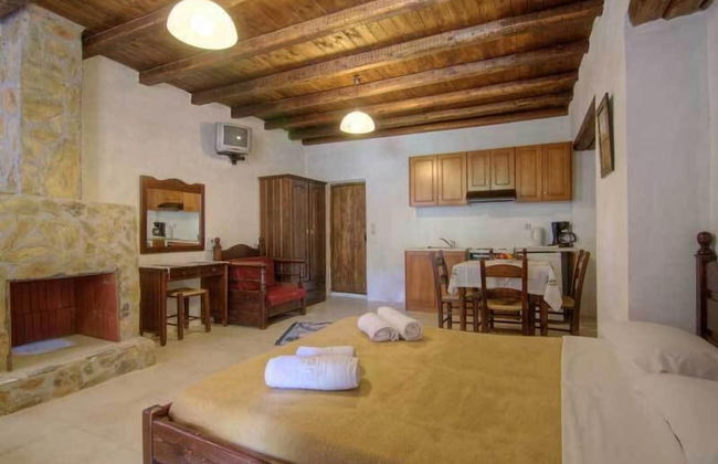 Stone Village - Photo 9