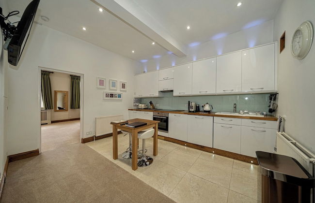 Serviced Apartments Macclesfield - Photo 13