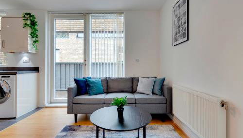 54 Woodpecker Way · Modern apartment near Addenbrookes Free parking Pass the Keys - Foto 3, Other