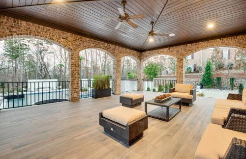 Sprawling Suwanee Home Theater, Pool, Hot Tub! - Foto 42