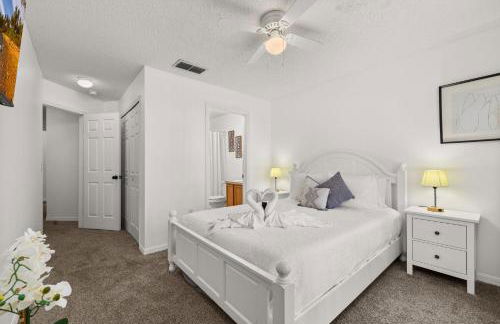 Single Story Villa with Pool Views and Family Fun - Foto 50