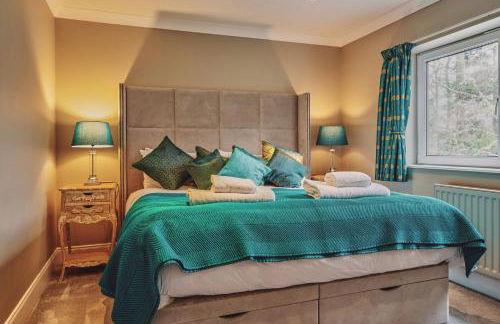 Loch Ness Mansion - Photo 12