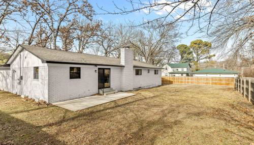 Spacious Family Haven - Walk to Downtown & JBU - Foto 2