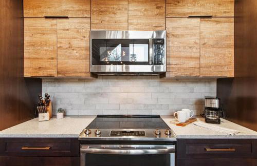 Cabin Masterpiece on Private Lake 3 bedroom - Foto 33