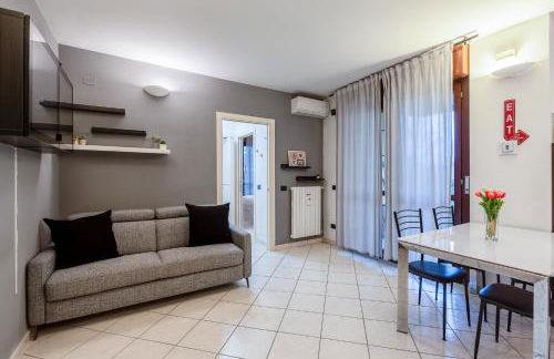 Forum Assago 5 min - APT with Double Terrace - Photo 17