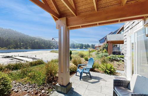 Howard's Lakehouse by the Sea - Foto 22