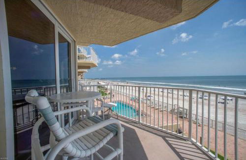 DIRECT OCEANFRONT NO-DRIVE BEACH CONDO - Photo 15