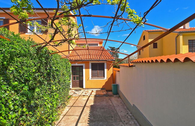 Apartment 1077 - Photo 47