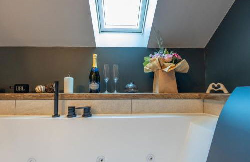 Les Secrets de la Baie - le Refuge - parenthèse enchantée avec Spa privatif - Foto 7